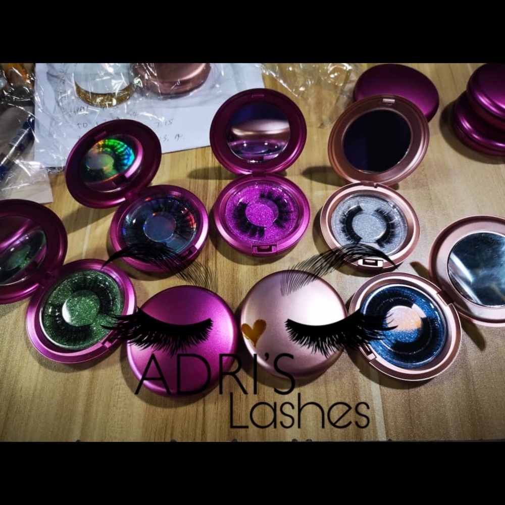 Lashes - Picture 2 of 7